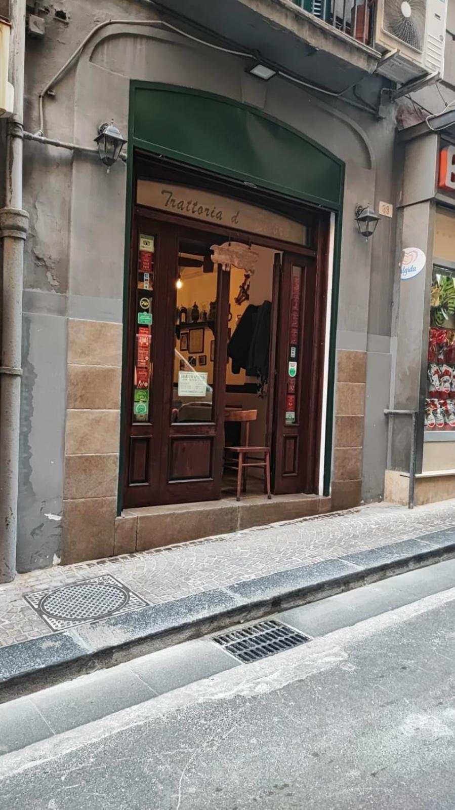 La Chicca Appartamento Intero Nei Quartieri Spagnoli Neapel Exterior foto