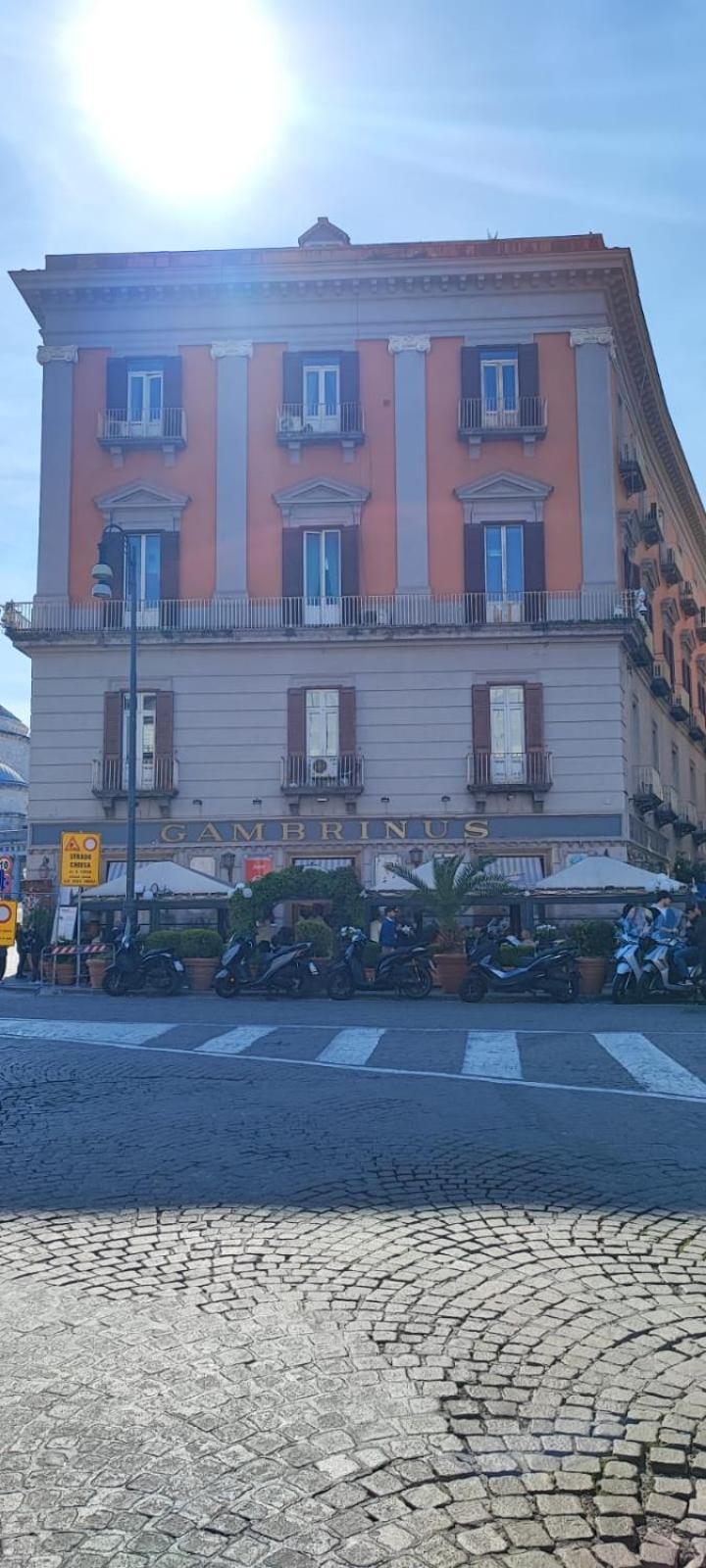 La Chicca Appartamento Intero Nei Quartieri Spagnoli Neapel Exterior foto